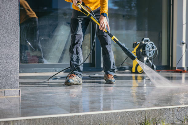 Why Choose Our Certified Pressure Washing Experts for Your Project Needs in Salem, OH?